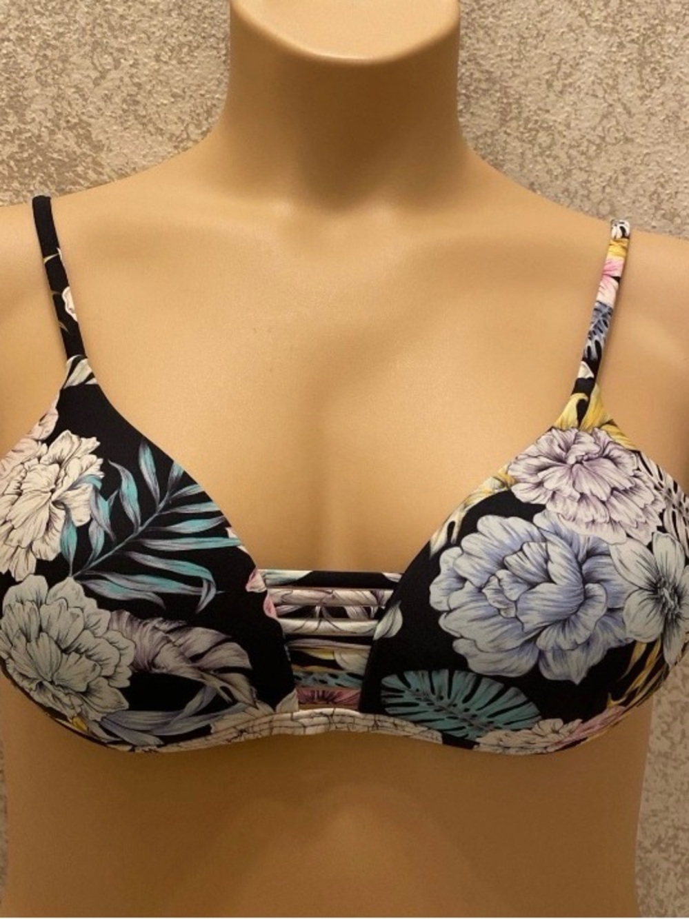 No Boundaries Black Floral Strappy Padded Bikini Top